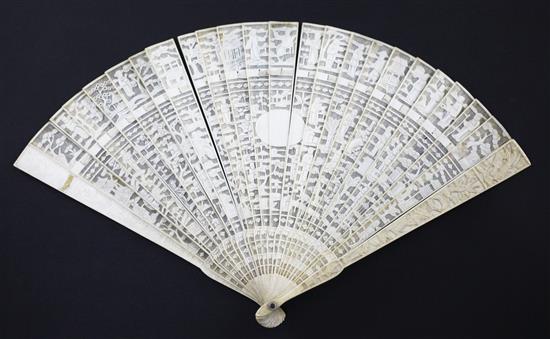 A Chinese export ivory brise fan, c.1900, 20cm.